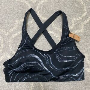 Victoria’s Secret PINK Black and Gray Women's Sports Bra